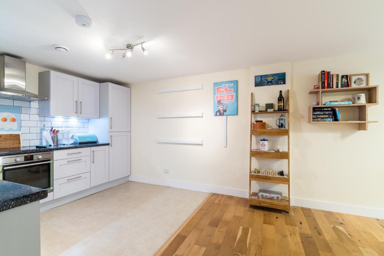Апартаменты Fantastic Central Brixton Flat For Up To 6 Guests Лондон Экстерьер фото
